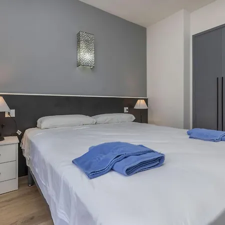 Appartement Cosy Lloret By Interhome